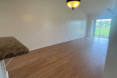 Condominio en venta en Pompano Beach, Florida, 2 dormitorios, 104.05 m2 № 2261665 - foto 18