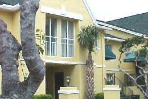 Condominio en venta en Pompano Beach, Florida, 2 dormitorios, 104.05 m2 № 2261665 - foto 1