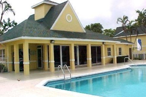 Condominio en venta en Pompano Beach, Florida, 2 dormitorios, 104.05 m2 № 2261665 - foto 24