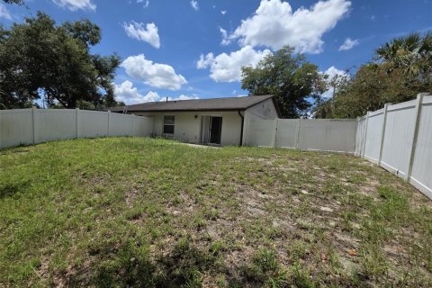 Duplex in DeLand, Florida 2 bedrooms, 104.05 sq.m. № 1873623 - photo 24