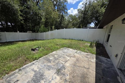 Duplex in DeLand, Florida 2 bedrooms, 104.05 sq.m. № 1873623 - photo 23