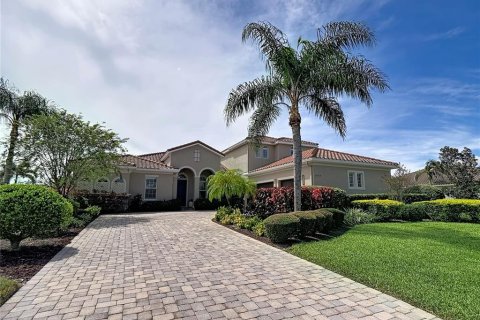 Villa ou maison à Bradenton, Floride 4 chambres, 362.5 m2 № 2398794