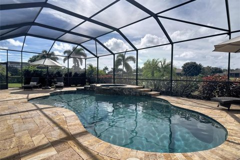 Villa ou maison à vendre à Bradenton, Floride: 4 chambres, 362.5 m2 № 2398794 - photo 2