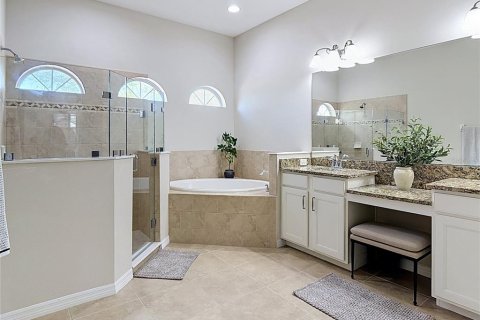 Villa ou maison à vendre à Bradenton, Floride: 4 chambres, 362.5 m2 № 2398794 - photo 19