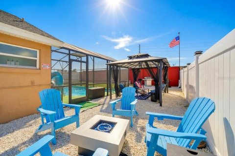 Villa ou maison à vendre à Kissimmee, Floride: 5 chambres, 198.44 m2 № 2433365 - photo 17