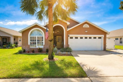 Villa ou maison à Kissimmee, Floride 5 chambres, 198.44 m2 № 2433365