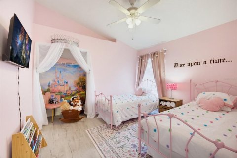 Villa ou maison à vendre à Kissimmee, Floride: 5 chambres, 198.44 m2 № 2433365 - photo 28
