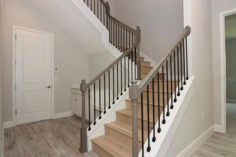 Casa en venta en Orlando, Florida, 4 dormitorios, 348.76 m2 № 2353279 - foto 20