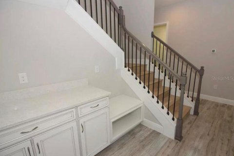Casa en venta en Orlando, Florida, 4 dormitorios, 348.76 m2 № 2353279 - foto 18