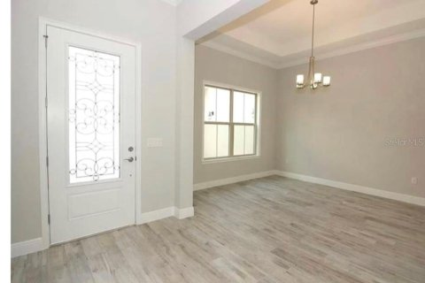 Casa en venta en Orlando, Florida, 4 dormitorios, 348.76 m2 № 2353279 - foto 6