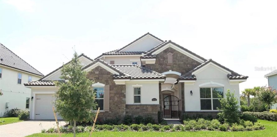 Casa en Orlando, Florida 4 dormitorios, 348.76 m2 № 2353279