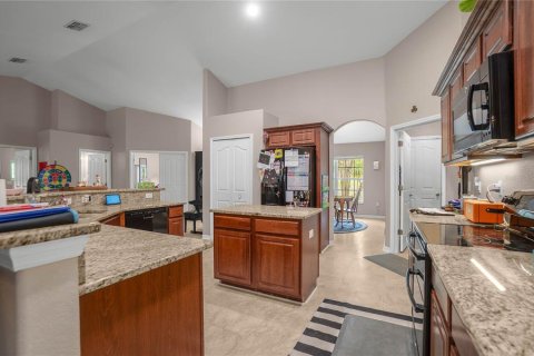 House in Beverly Hills, Florida 4 bedrooms, 248.61 sq.m. № 2157845 - photo 22