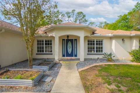 House in Beverly Hills, Florida 4 bedrooms, 248.61 sq.m. № 2157845 - photo 8