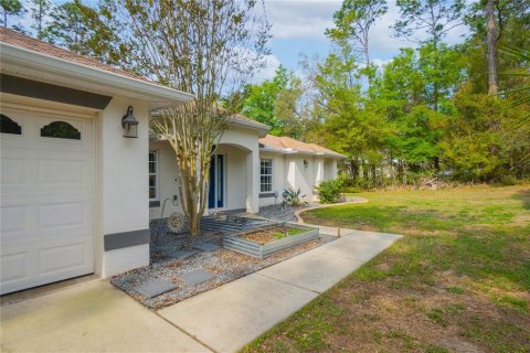 House in Beverly Hills, Florida 4 bedrooms, 248.61 sq.m. № 2157845 - photo 6