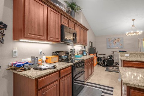 House in Beverly Hills, Florida 4 bedrooms, 248.61 sq.m. № 2157845 - photo 21