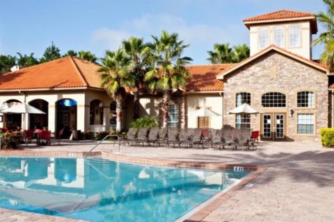 Condo à Davenport, Floride, 2 chambres № 2116083