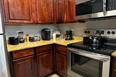 Copropriété à louer à Davenport, Floride: 2 chambres, 105.35 m2 № 2116083 - photo 3
