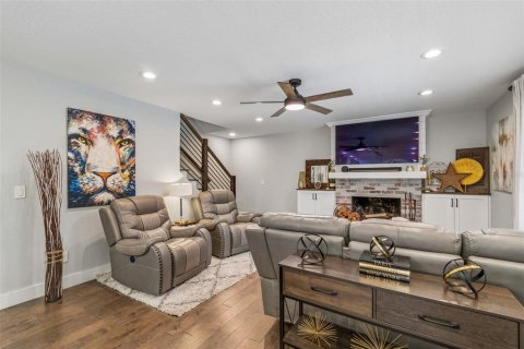 Villa ou maison à vendre à Tampa, Floride: 5 chambres, 242.47 m2 № 2199321 - photo 24