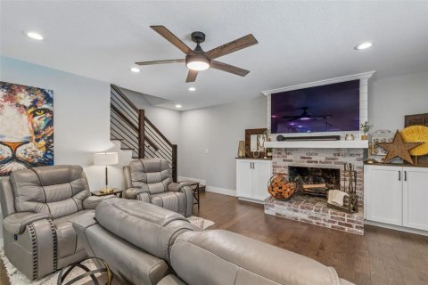 Villa ou maison à vendre à Tampa, Floride: 5 chambres, 242.47 m2 № 2199321 - photo 25