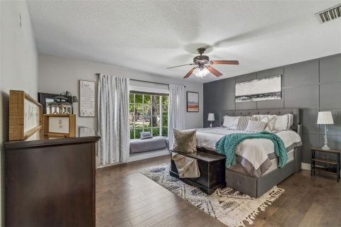 Villa ou maison à vendre à Tampa, Floride: 5 chambres, 242.47 m2 № 2199321 - photo 11