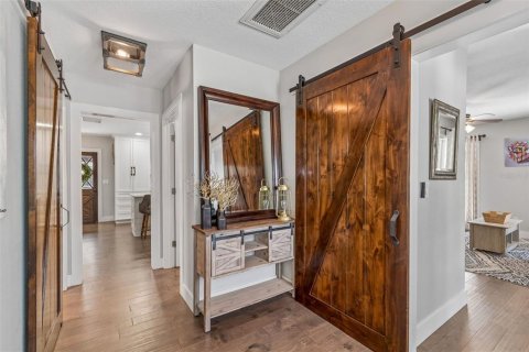 Villa ou maison à vendre à Tampa, Floride: 5 chambres, 242.47 m2 № 2199321 - photo 10