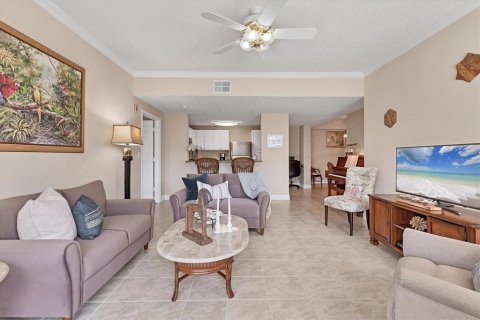 Condo in Sarasota, Florida, 3 bedrooms  № 1916645 - photo 13