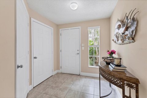 Condo in Sarasota, Florida, 3 bedrooms  № 1916645 - photo 10