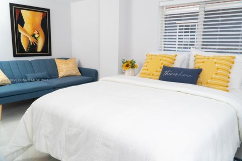 Casa en venta en North Miami Beach, Florida, 3 dormitorios, 110 m2 № 1888745 - foto 19