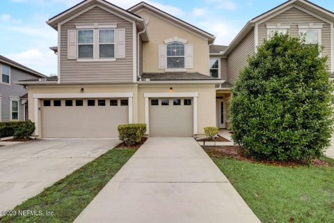 Villa ou maison à vendre à Orange Park, Floride: 3 chambres, 150.22 m2 № 855242 - photo 1