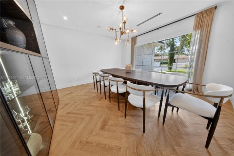 Villa ou maison à vendre à Fort Lauderdale, Floride: 5 chambres, 343.92 m2 № 2025605 - photo 27