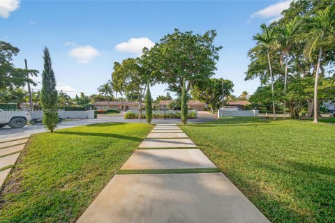 Villa ou maison à vendre à Fort Lauderdale, Floride: 5 chambres, 343.92 m2 № 2025605 - photo 4
