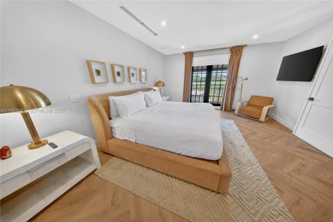 Villa ou maison à vendre à Fort Lauderdale, Floride: 5 chambres, 343.92 m2 № 2025605 - photo 13