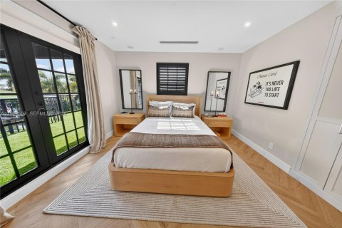Villa ou maison à vendre à Fort Lauderdale, Floride: 5 chambres, 343.92 m2 № 2025605 - photo 20