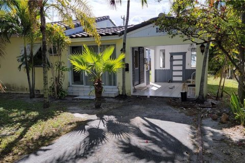 Casa en Hollywood, Florida 2 dormitorios, 93.83 m2 № 2078617