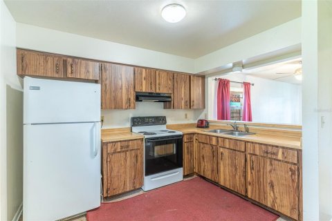 Immobilier commercial à vendre à Lake Wales, Floride: 4 chambres, 165.55 m2 № 2377774 - photo 2