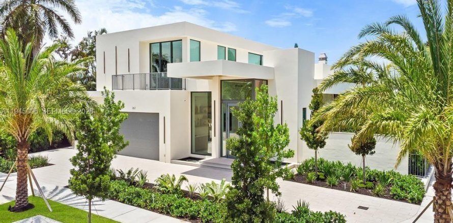 House in Fort Lauderdale, Florida 5 bedrooms, 444.07 sq.m. № 2003017