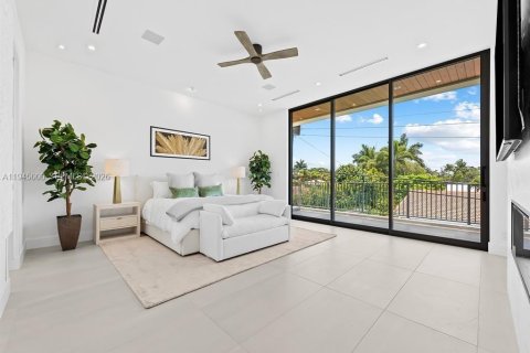 House in Fort Lauderdale, Florida 5 bedrooms, 444.07 sq.m. № 2003017 - photo 19