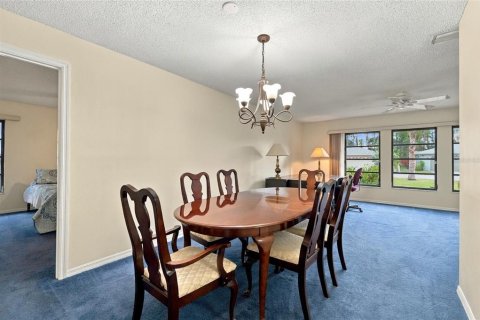 Villa ou maison à vendre à Sarasota, Floride: 3 chambres, 208.75 m2 № 2430780 - photo 8