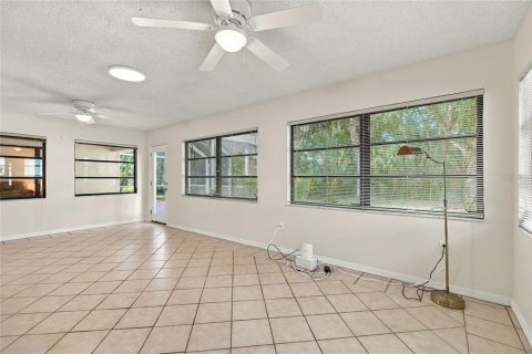 Villa ou maison à vendre à Sarasota, Floride: 3 chambres, 208.75 m2 № 2430780 - photo 17