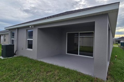 Villa ou maison à louer à Winter Haven, Floride: 3 chambres, 137.4 m2 № 2416645 - photo 28