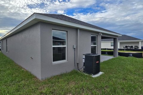 Villa ou maison à louer à Winter Haven, Floride: 3 chambres, 137.4 m2 № 2416645 - photo 27