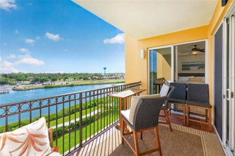 Condo in Venice, Florida, 2 bedrooms № 2148407 - photo 20