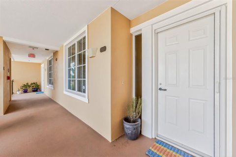 Condo in Venice, Florida, 2 bedrooms № 2148407 - photo 2