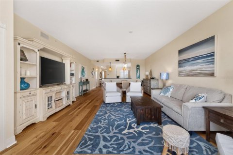 Condo in Venice, Florida, 2 bedrooms № 2148407 - photo 13