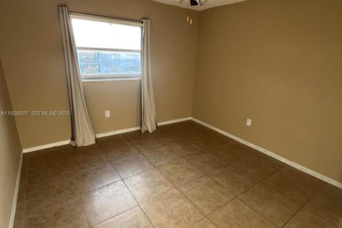 Снять в аренду кондоминиум в Майами, Флорида 1 спальня, 51.1м2, № 1992278 - фото 5