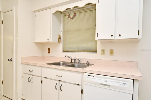 House in Leesburg, Florida 2 bedrooms, 109.25 sq.m. № 1826478 - photo 21