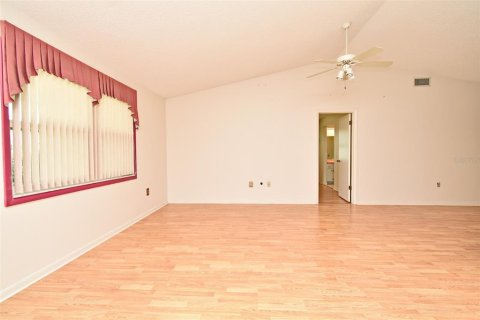 House in Leesburg, Florida 2 bedrooms, 109.25 sq.m. № 1826478 - photo 6