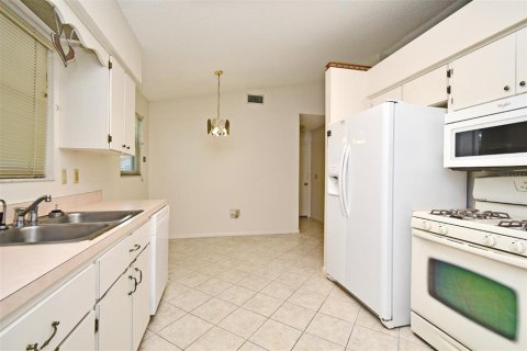House in Leesburg, Florida 2 bedrooms, 109.25 sq.m. № 1826478 - photo 20