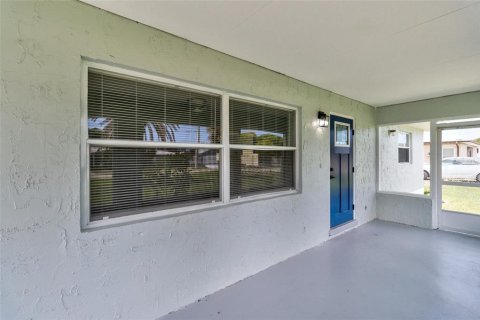 Villa ou maison à vendre à Micco, Floride: 3 chambres, 130.43 m2 № 1903051 - photo 4