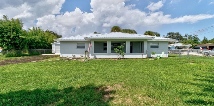 Villa ou maison à Micco, Floride 3 chambres, 130.43 m2 № 1903051